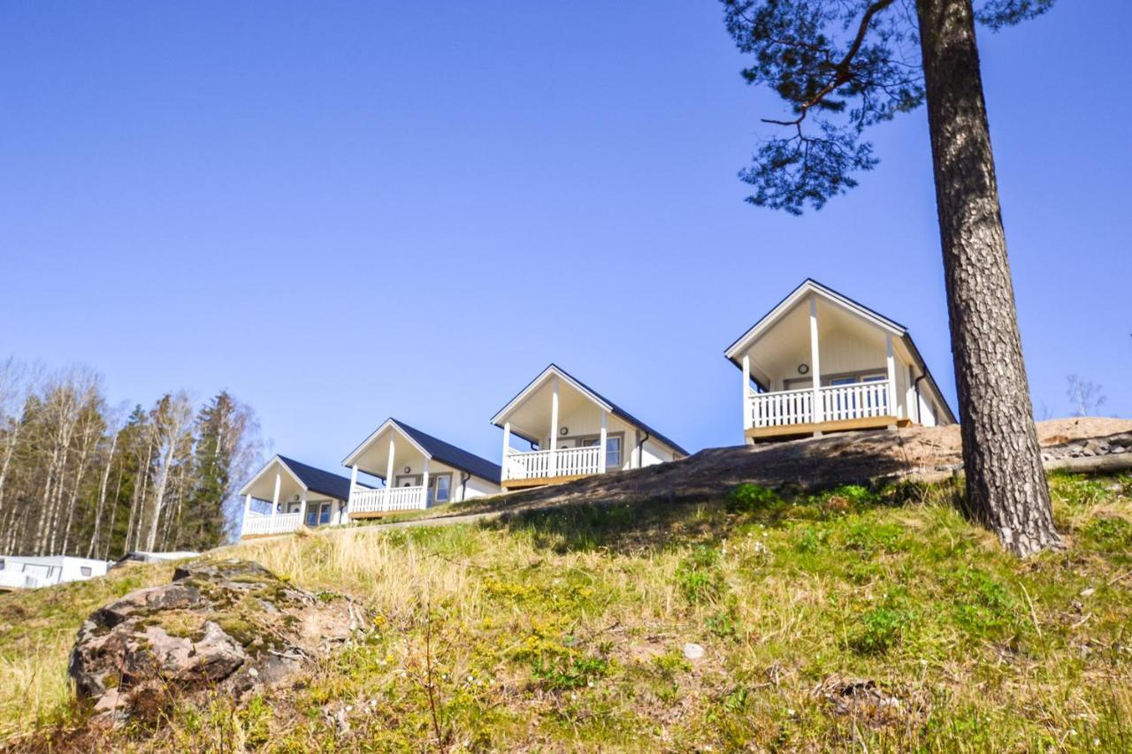 Arjaeng Camping & Stugor Sommarvik מראה חיצוני תמונה