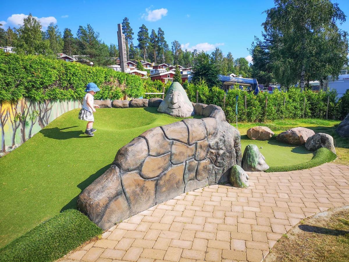 Arjaeng Camping & Stugor Sommarvik מראה חיצוני תמונה