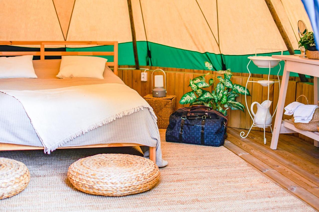 Arjaeng Camping & Stugor Sommarvik מראה חיצוני תמונה
